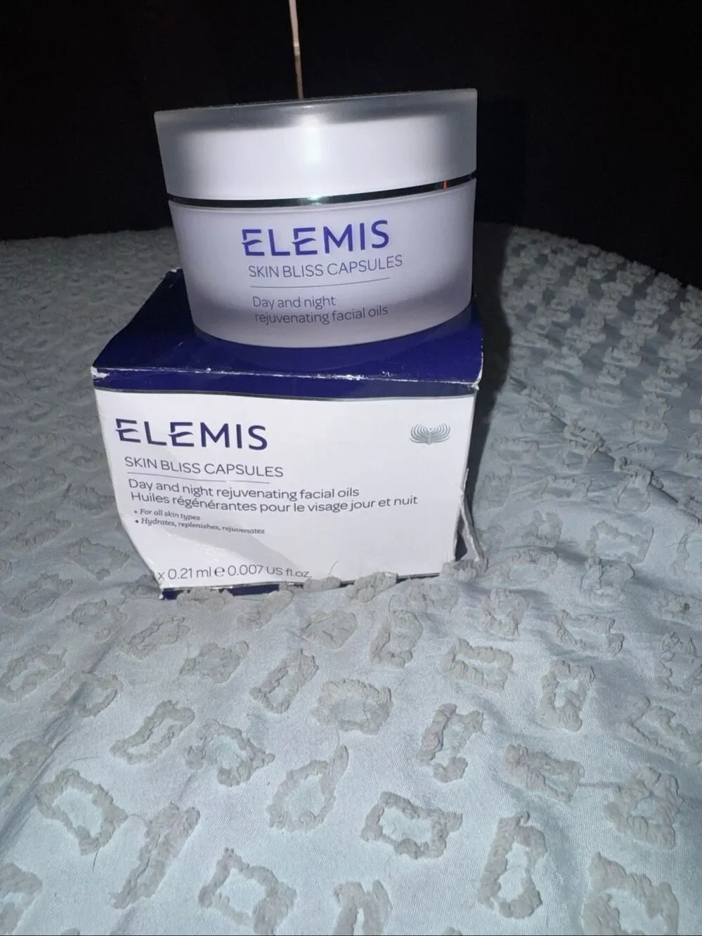 NWT Elemis day and night skin bliss capsules 60 count